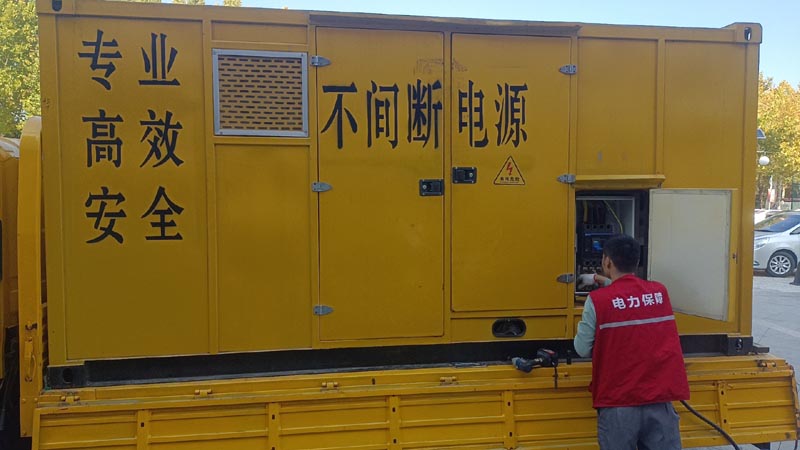 砀山柴油发电机组和UPS电源配合使用时，如何避免切换过程中的电力中断？